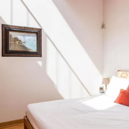 Quattro Passi Dalla Darsena Apartment *